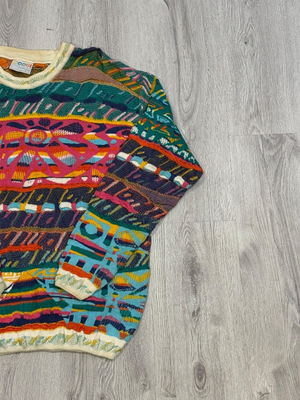COOGI Australia Multicolour 3D Knit Sweater 100% Cotton - Size Large. - Picture 6 of 8